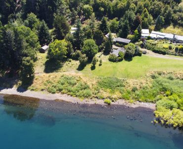 Revel in the breathtaking vistas of Red Stag Patagonia's exquisite lakes, a paradise for nature lovers and peace seekers alike.