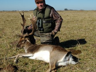 Highlighting the success of our partner with his impressive Patagonian deer of the season.